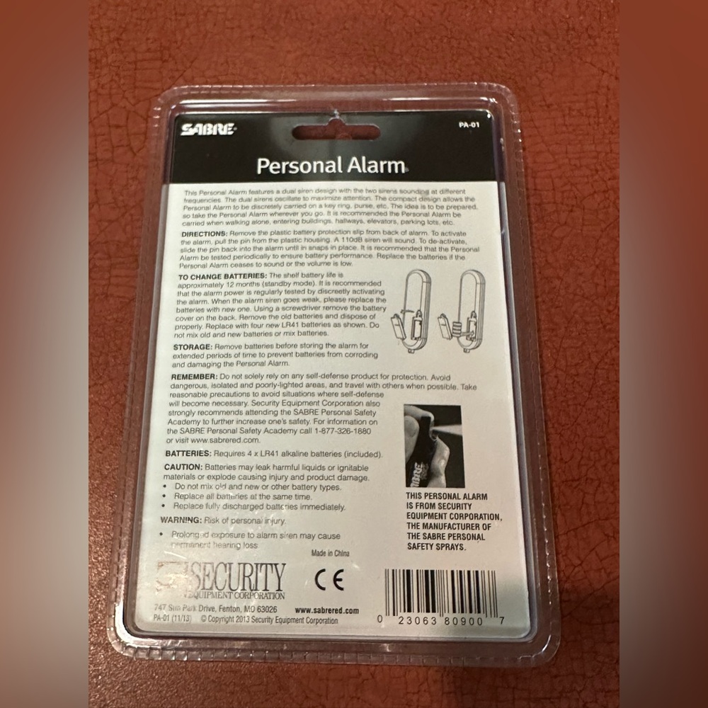 Personal Alarm Keychain Safety PA-01 Black NEW SABRE 110dB - Picture 3 of 4